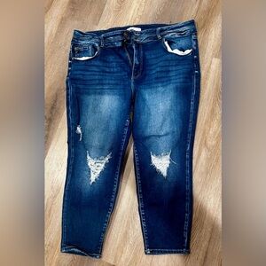 Maurice’s Kankan distressed jeans